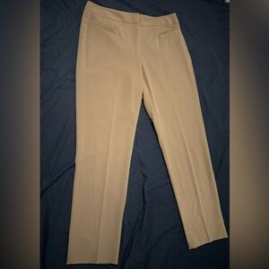 Chico’s khaki slacks ankle length size 0.5, US size 6